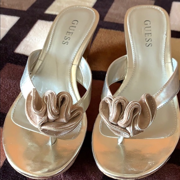 Guess Women Platform Shoes - Picture 1 of 4